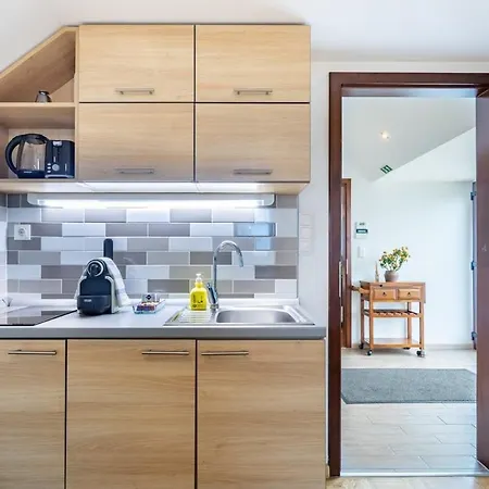 Perfect Vacation At Winery *